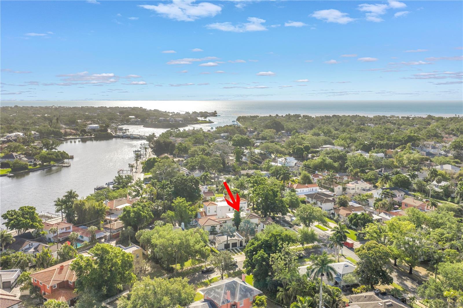 325 22ND AVE NE, ST PETERSBURG, FL, 33704