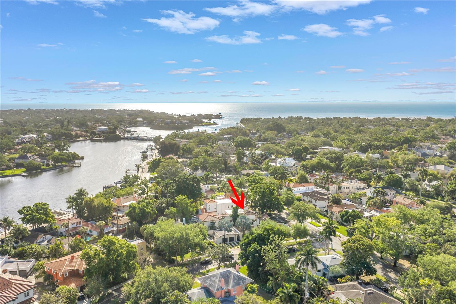 325 22ND AVE NE, ST PETERSBURG, FL, 33704