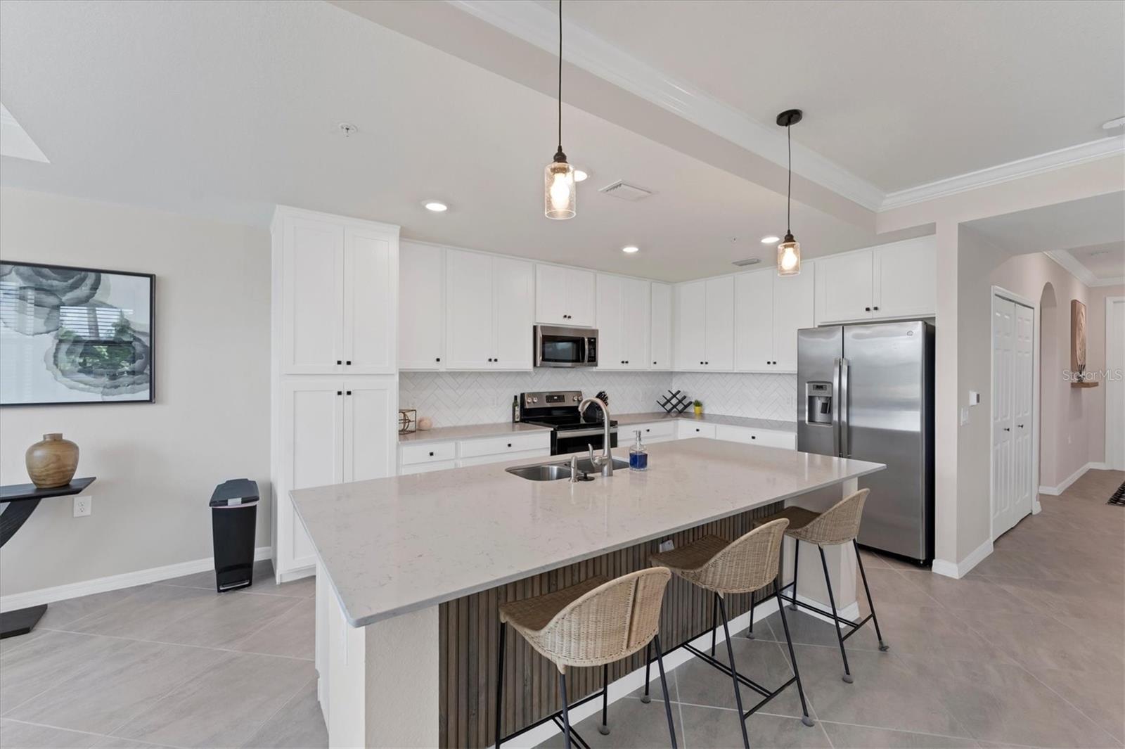17704 GAWTHROP DR #102, BRADENTON, FL, 34211