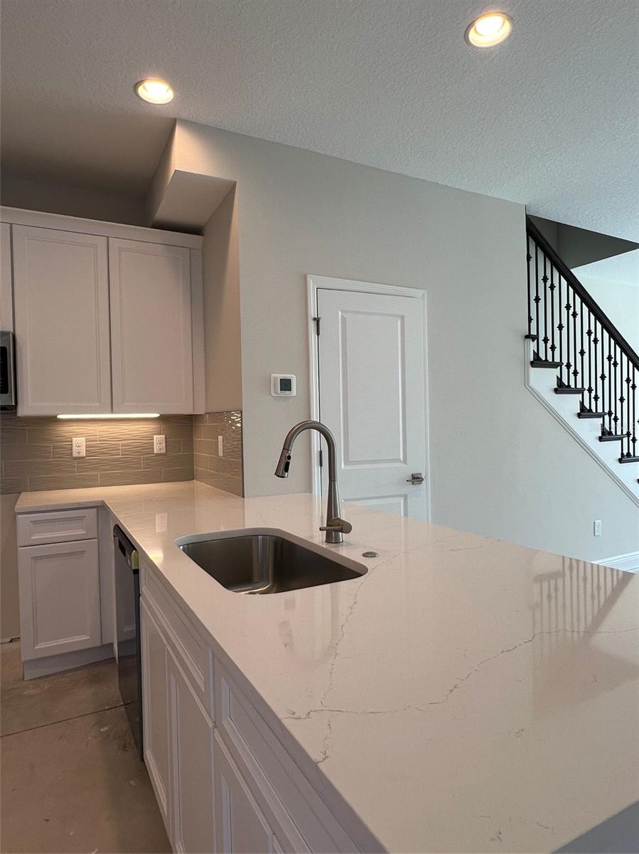 7789 93RD ST N, SEMINOLE, FL, 33777