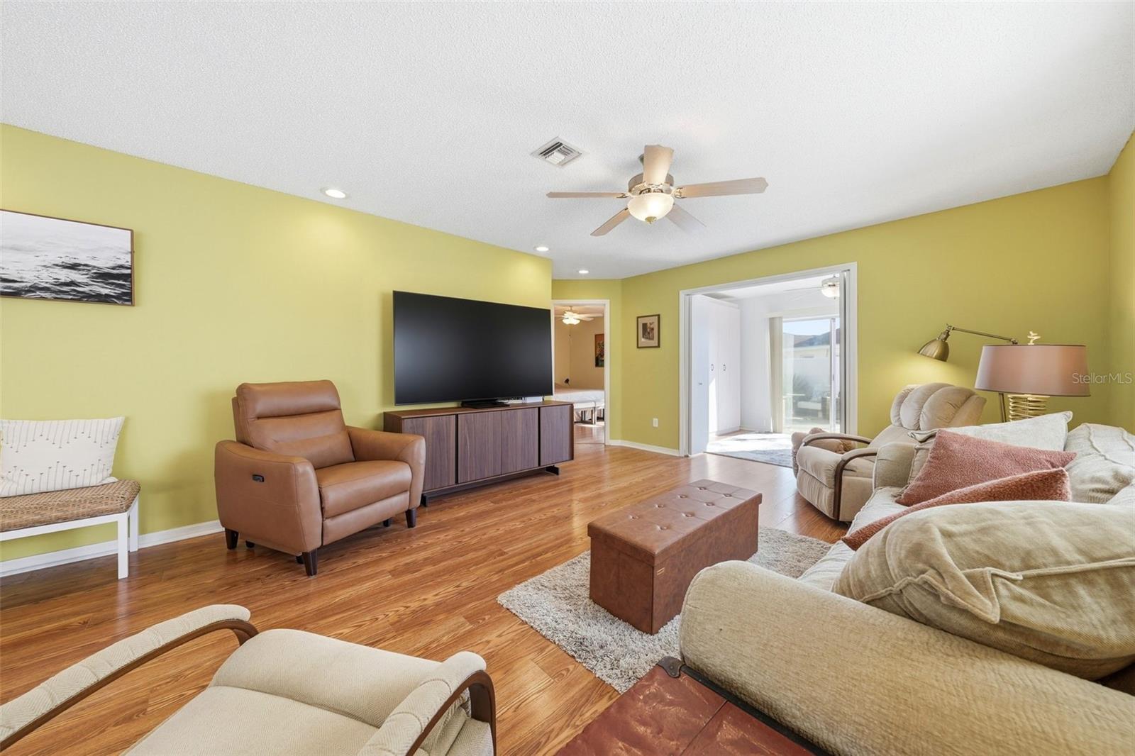 741 HERNANDEZ DR, THE VILLAGES, FL, 32159