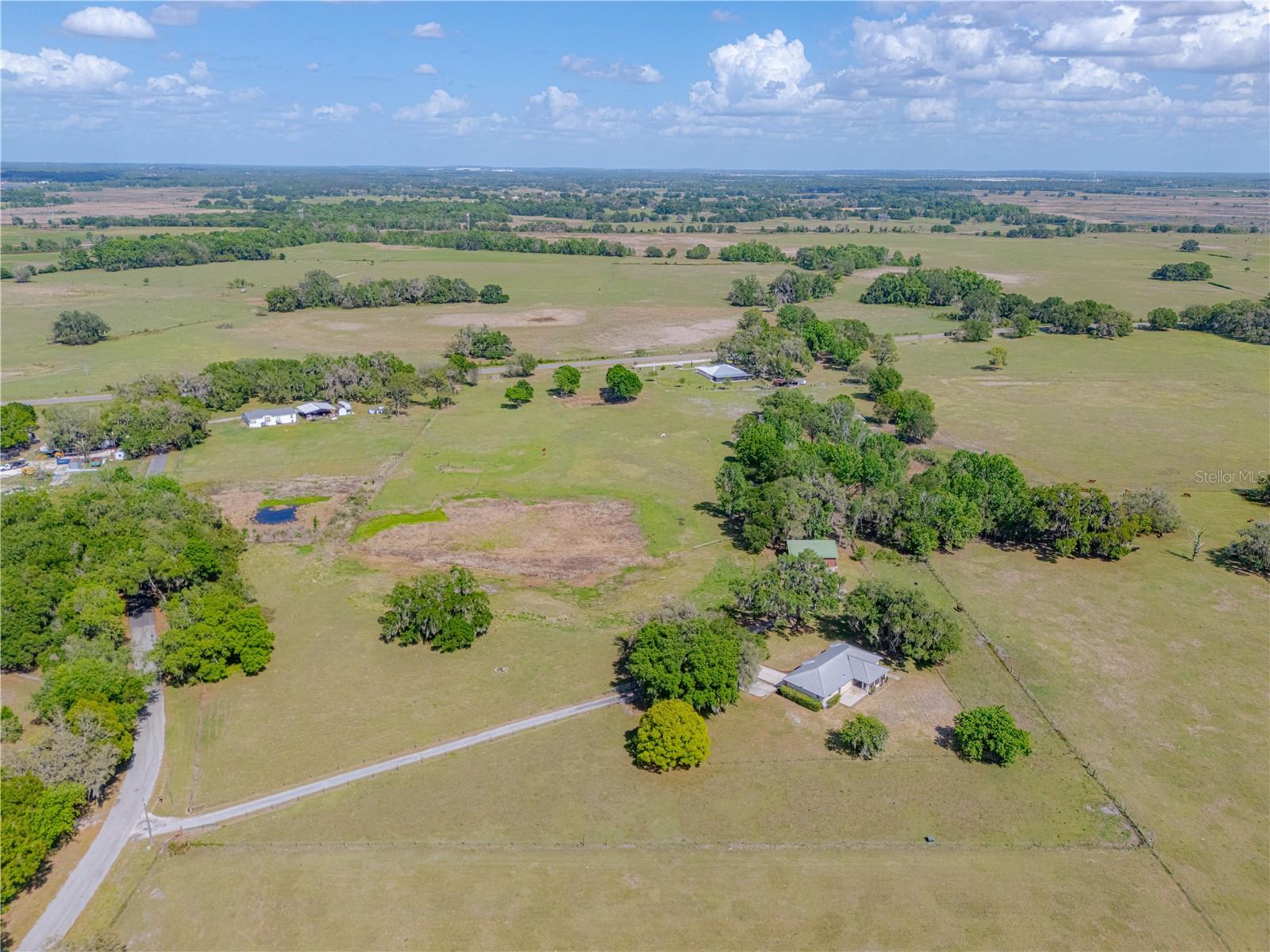 8197 CR 736, CENTER HILL, FL, 33514