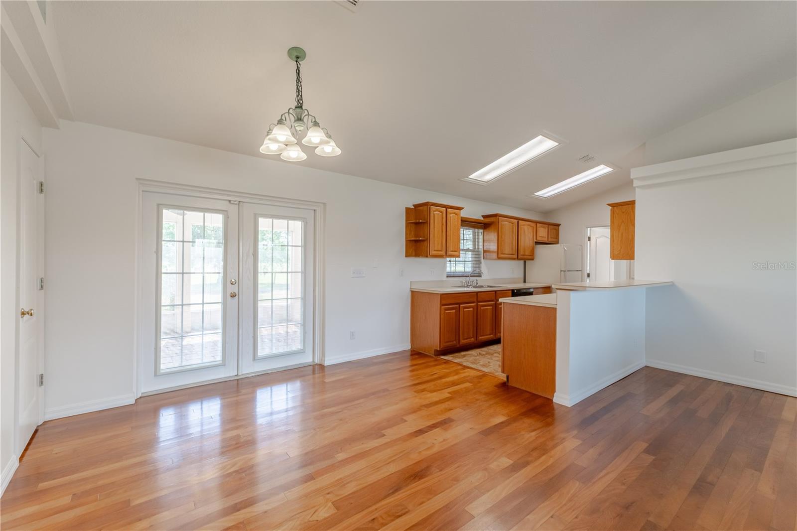 8197 CR 736, CENTER HILL, FL, 33514