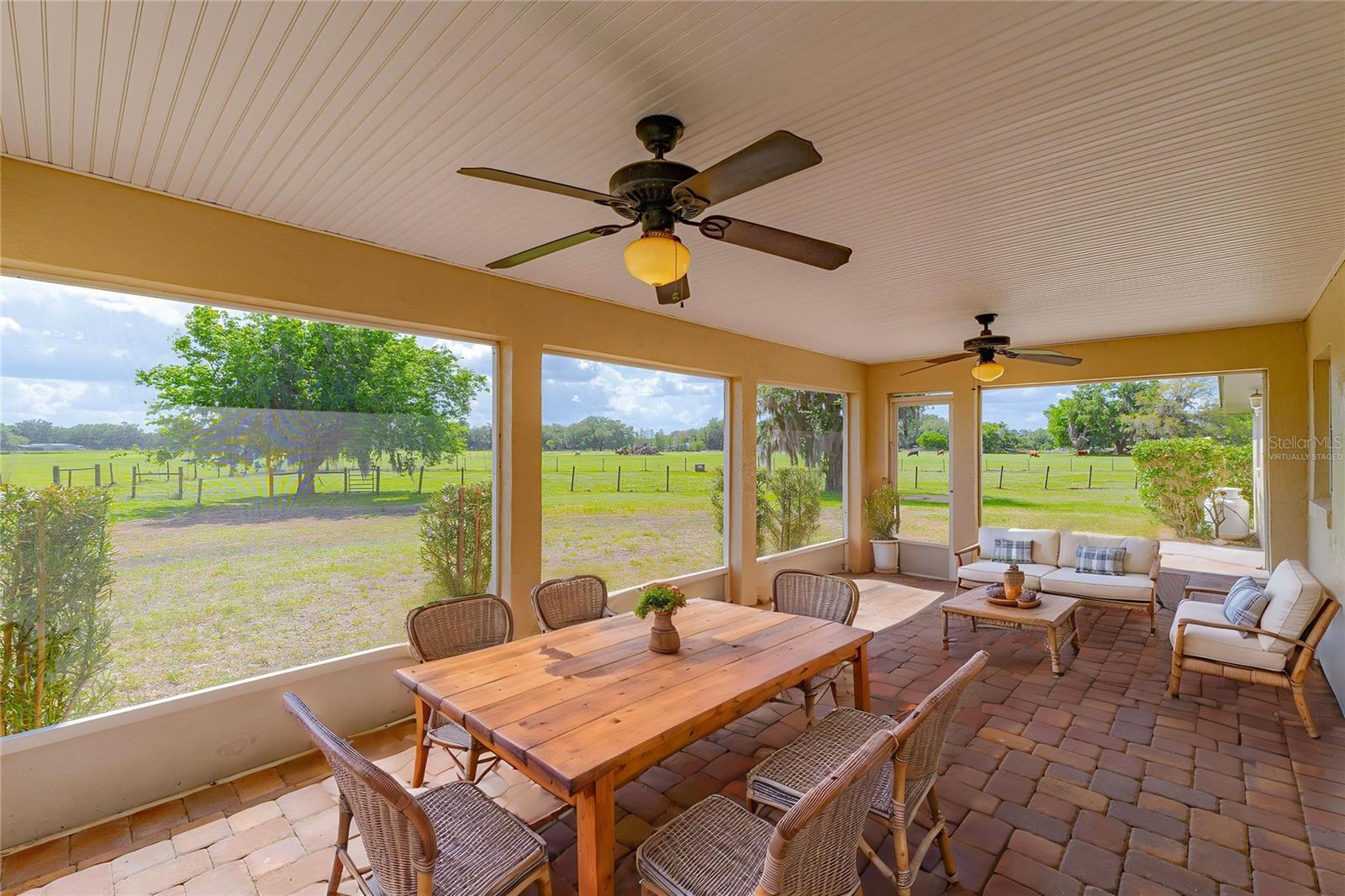8197 CR 736, CENTER HILL, FL, 33514