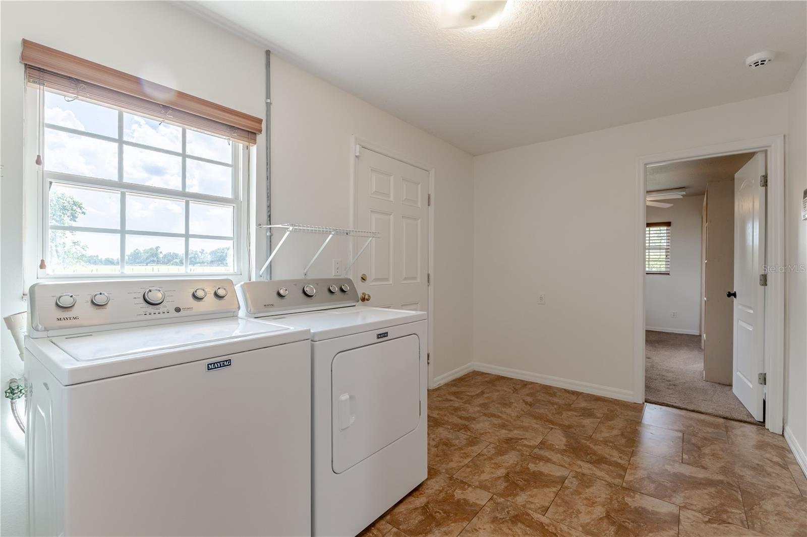 8197 CR 736, CENTER HILL, FL, 33514