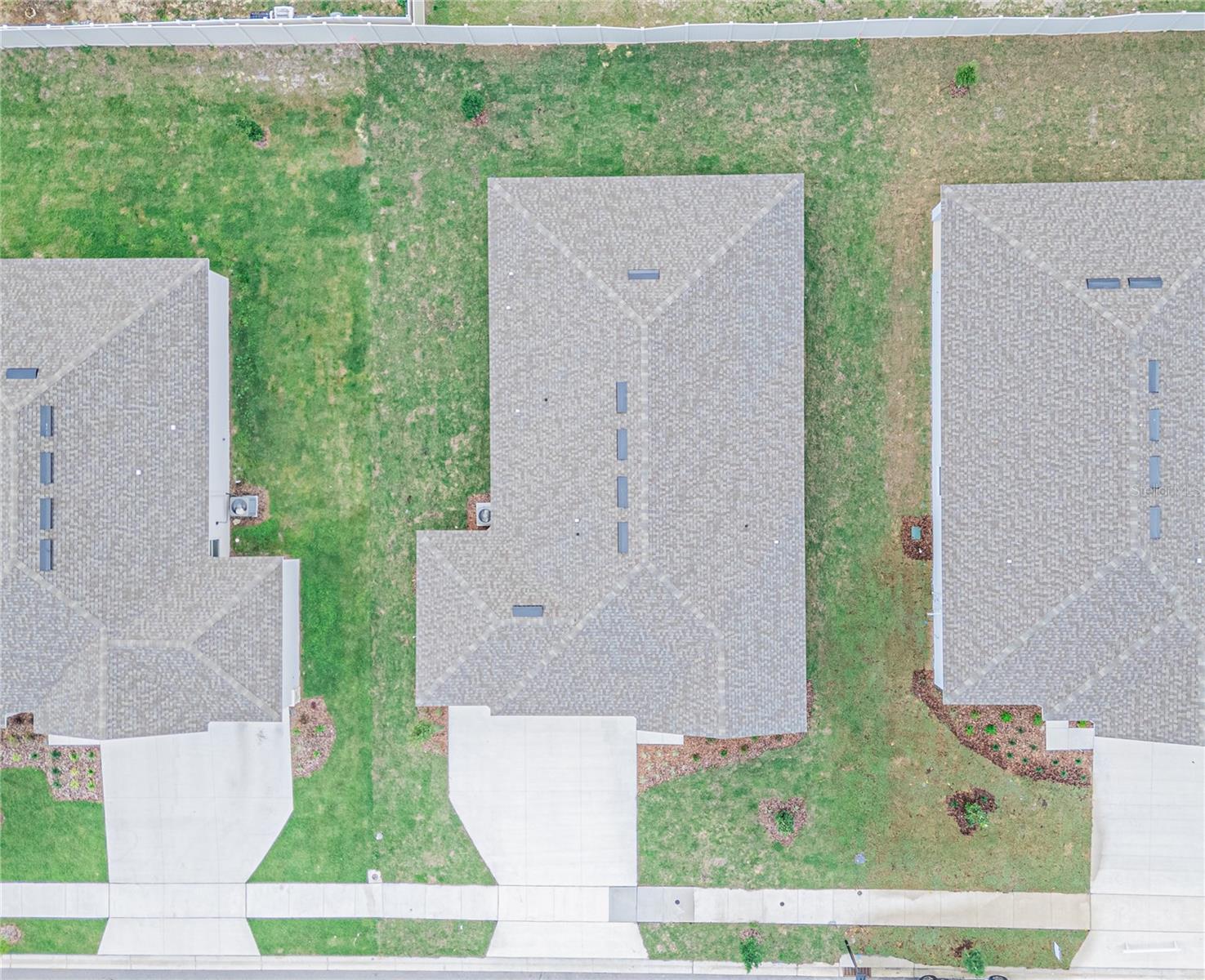 2068 BABBLING BROOK BLVD, AUBURNDALE, FL, 33823