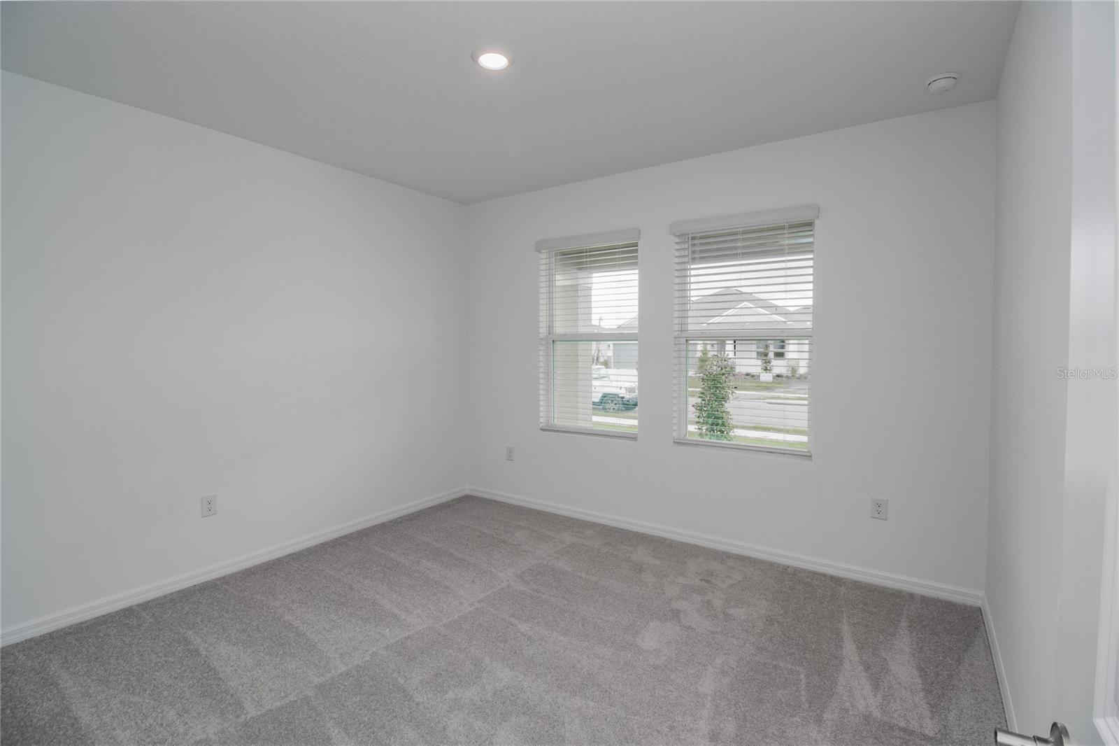 2068 BABBLING BROOK BLVD, AUBURNDALE, FL, 33823