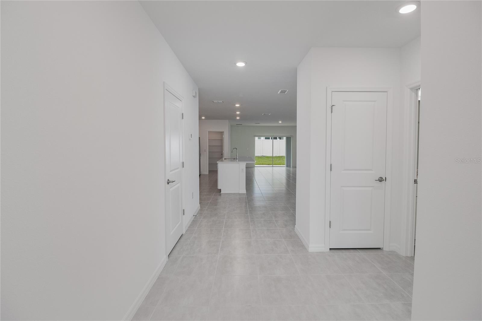 2068 BABBLING BROOK BLVD, AUBURNDALE, FL, 33823