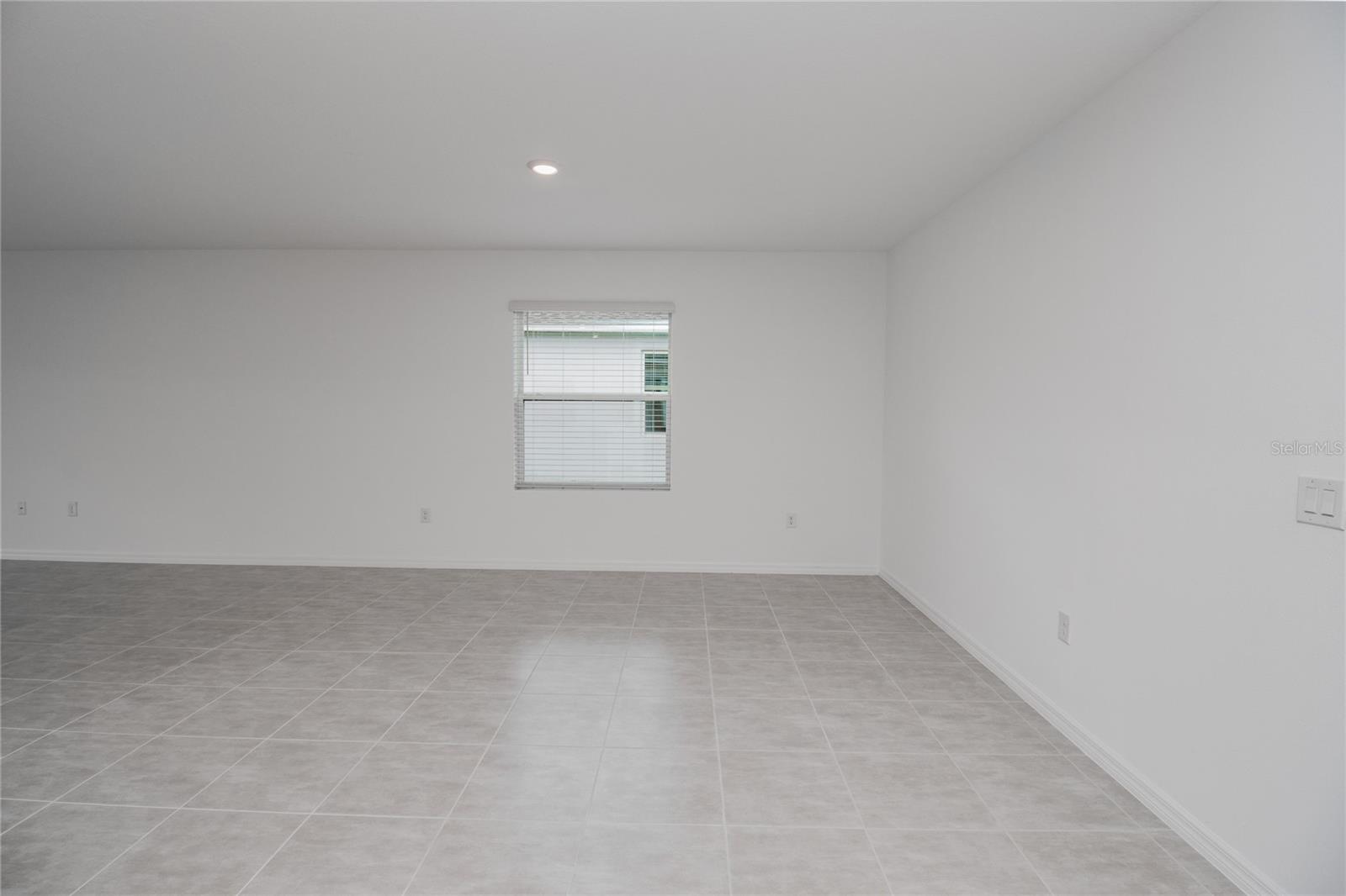 2068 BABBLING BROOK BLVD, AUBURNDALE, FL, 33823