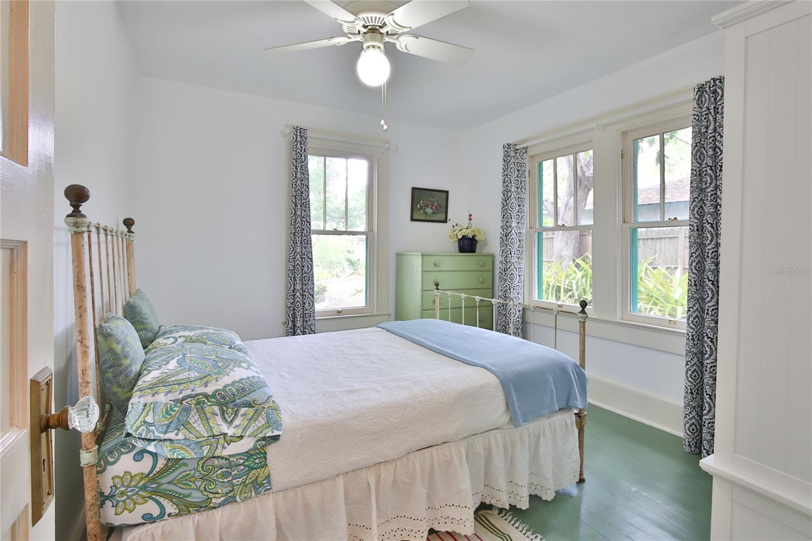 708 42ND ST, SARASOTA, FL, 34234