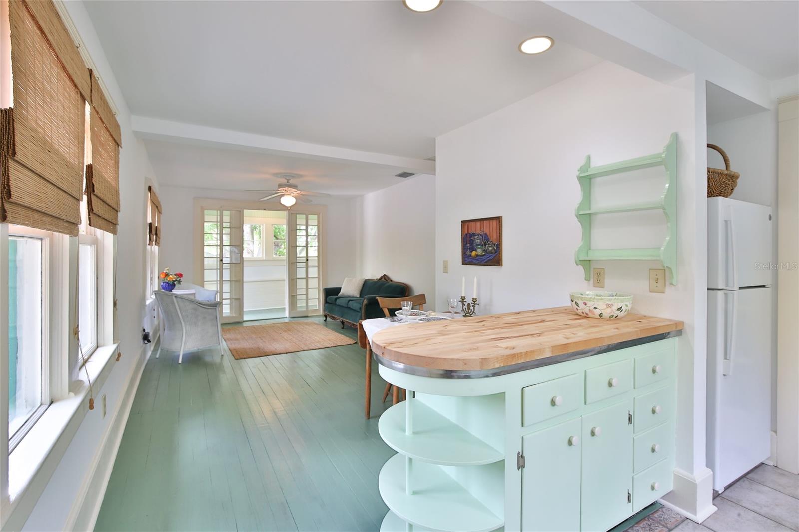 708 42ND ST, SARASOTA, FL, 34234