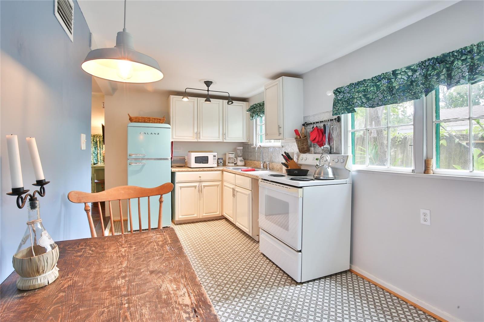 708 42ND ST, SARASOTA, FL, 34234