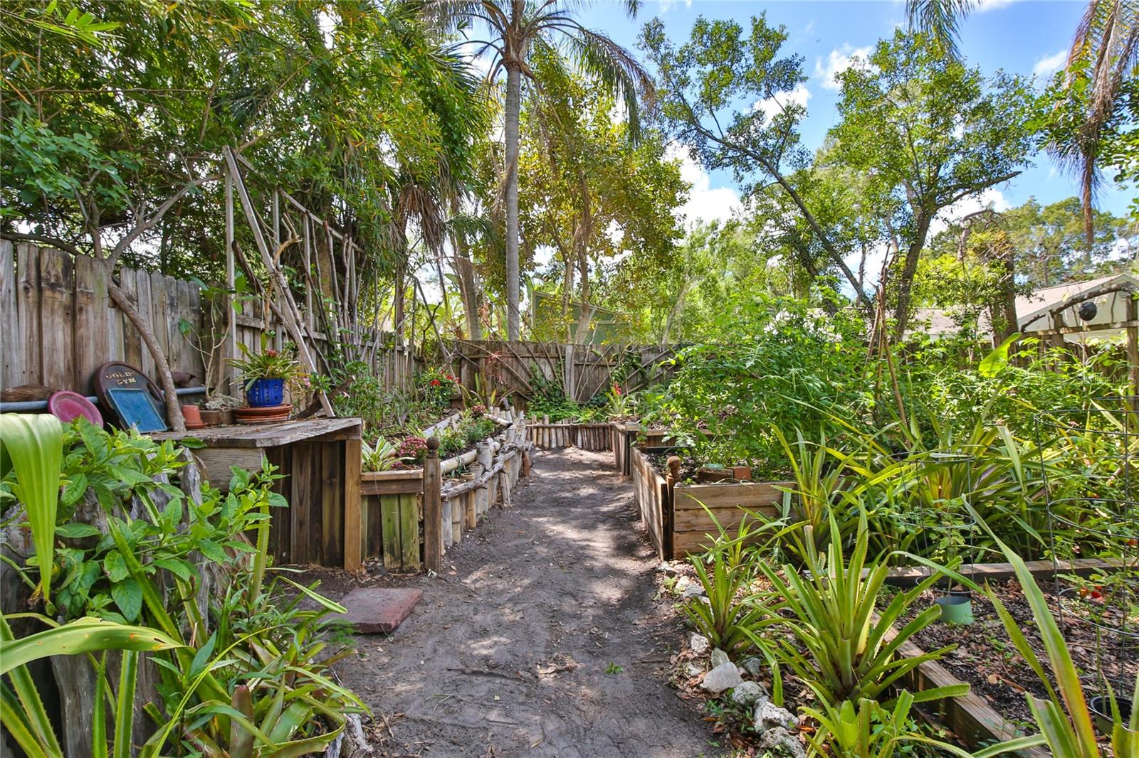 708 42ND ST, SARASOTA, FL, 34234