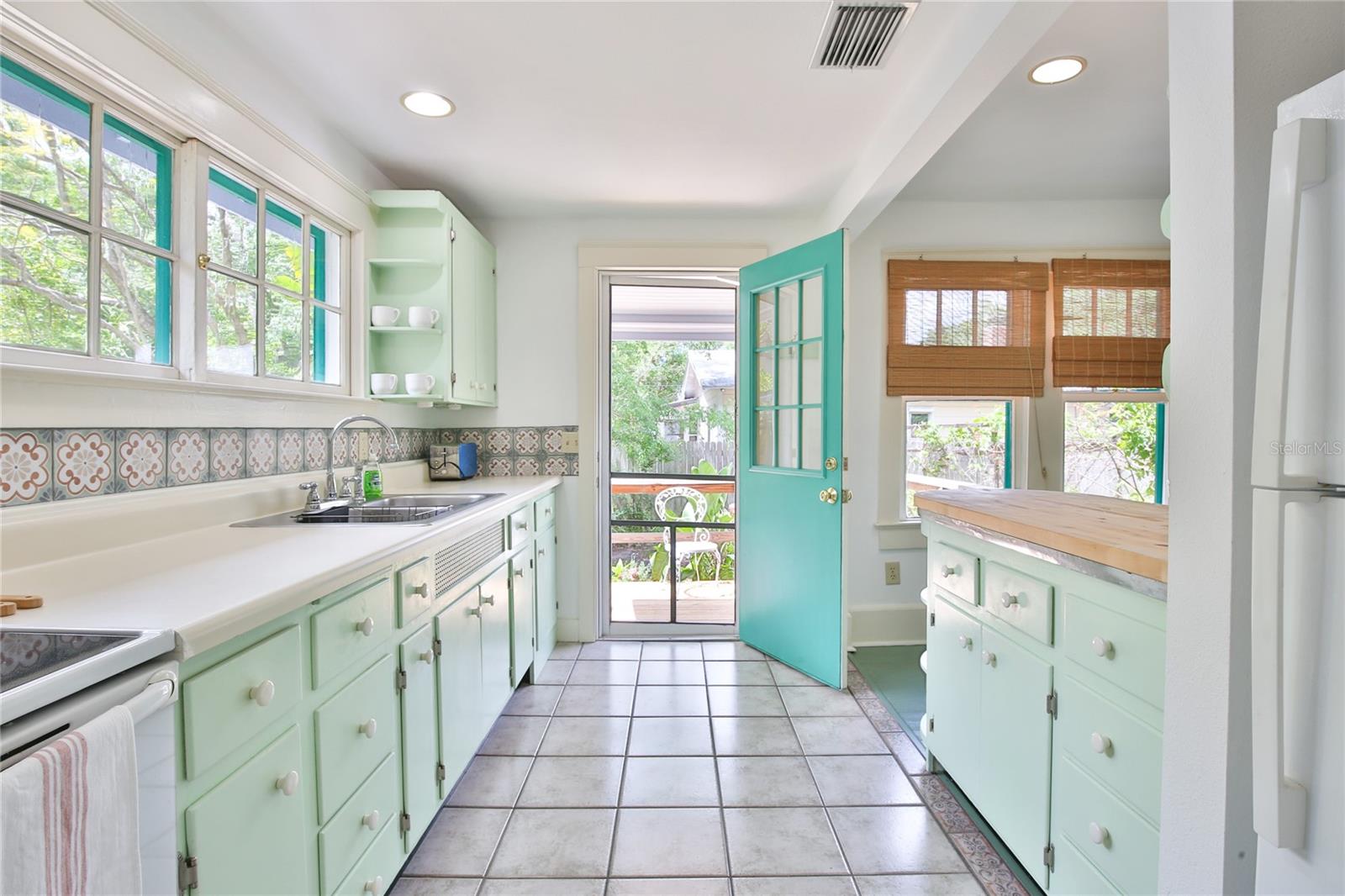 708 42ND ST, SARASOTA, FL, 34234