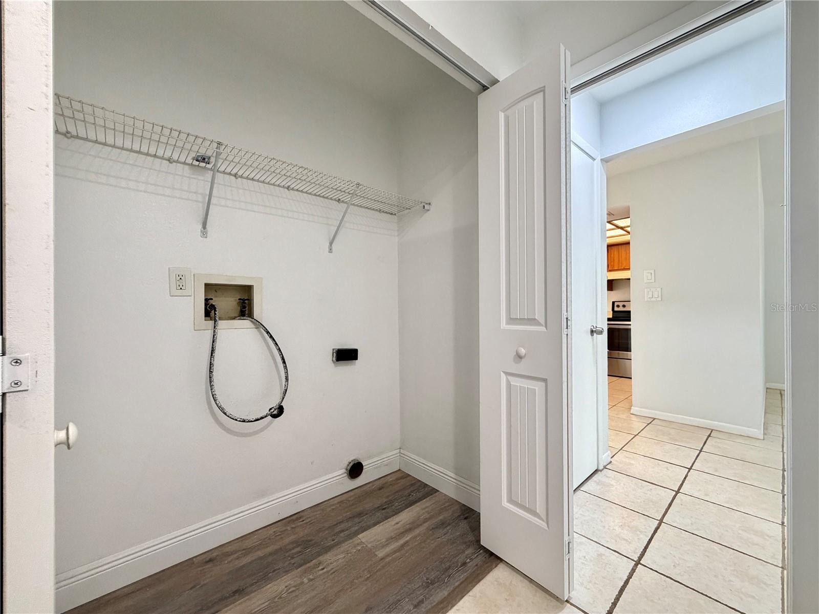2761 62ND TER N #B, ST PETERSBURG, FL, 33702