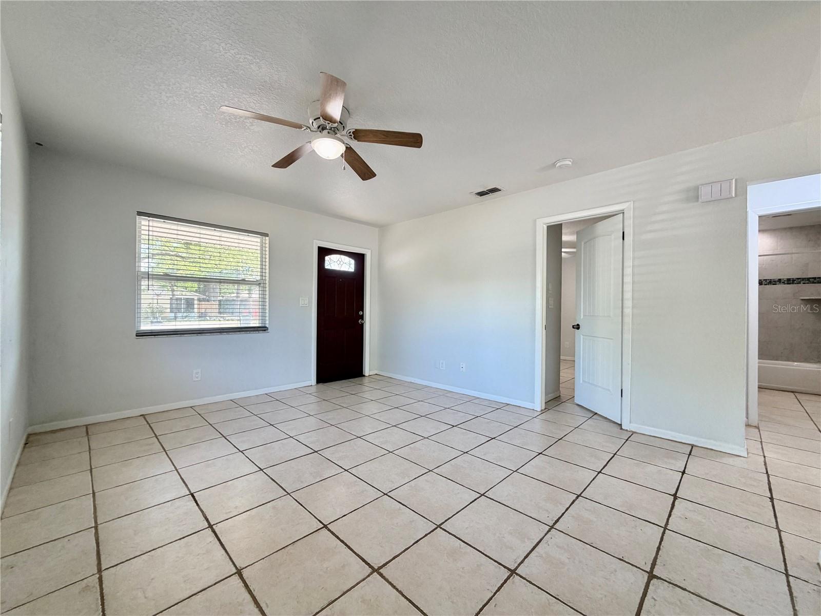 2761 62ND TER N #B, ST PETERSBURG, FL, 33702