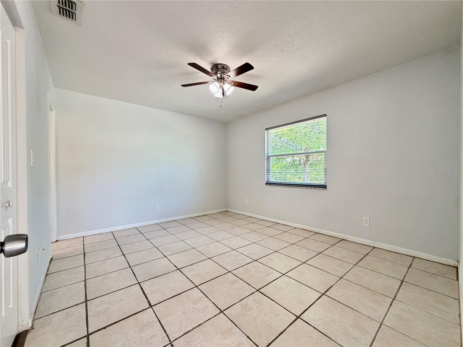 2761 62ND TER N #B, ST PETERSBURG, FL, 33702