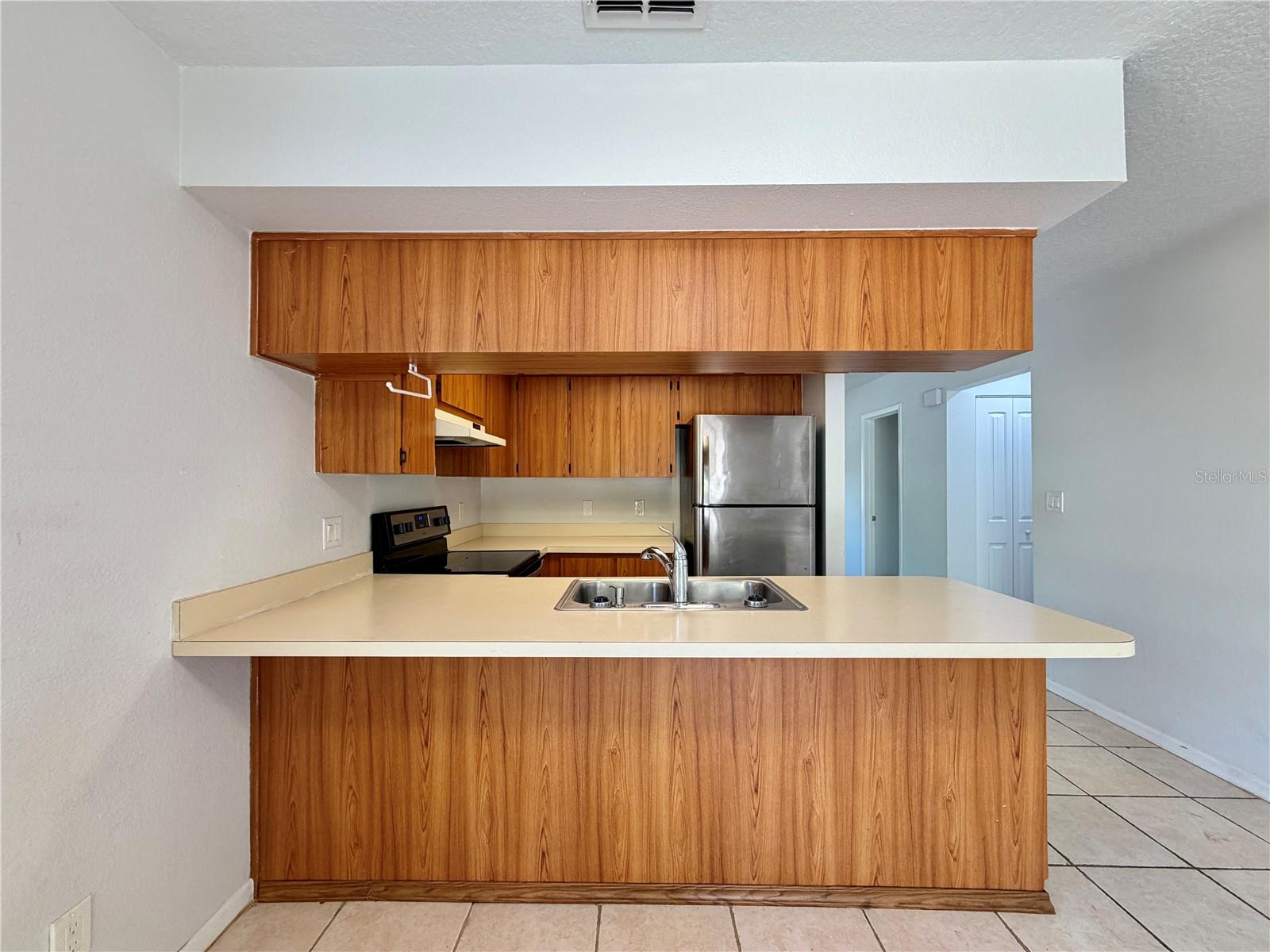 2761 62ND TER N #B, ST PETERSBURG, FL, 33702