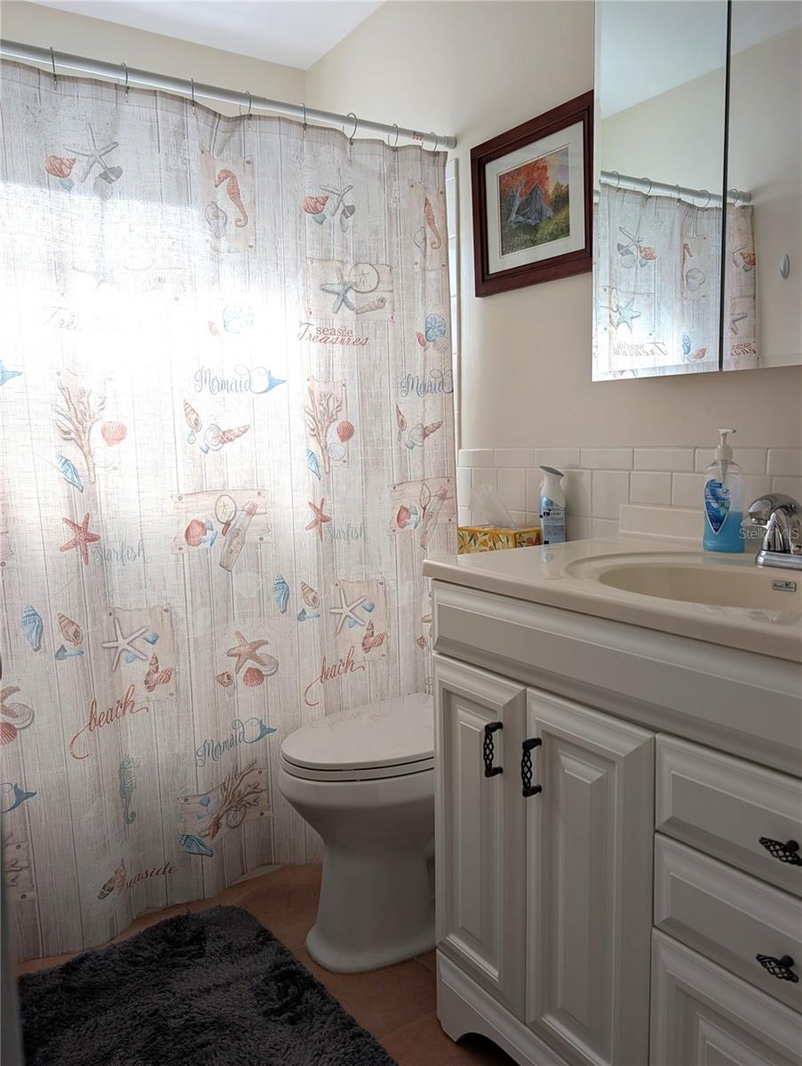 Hallway Bathroom in Center