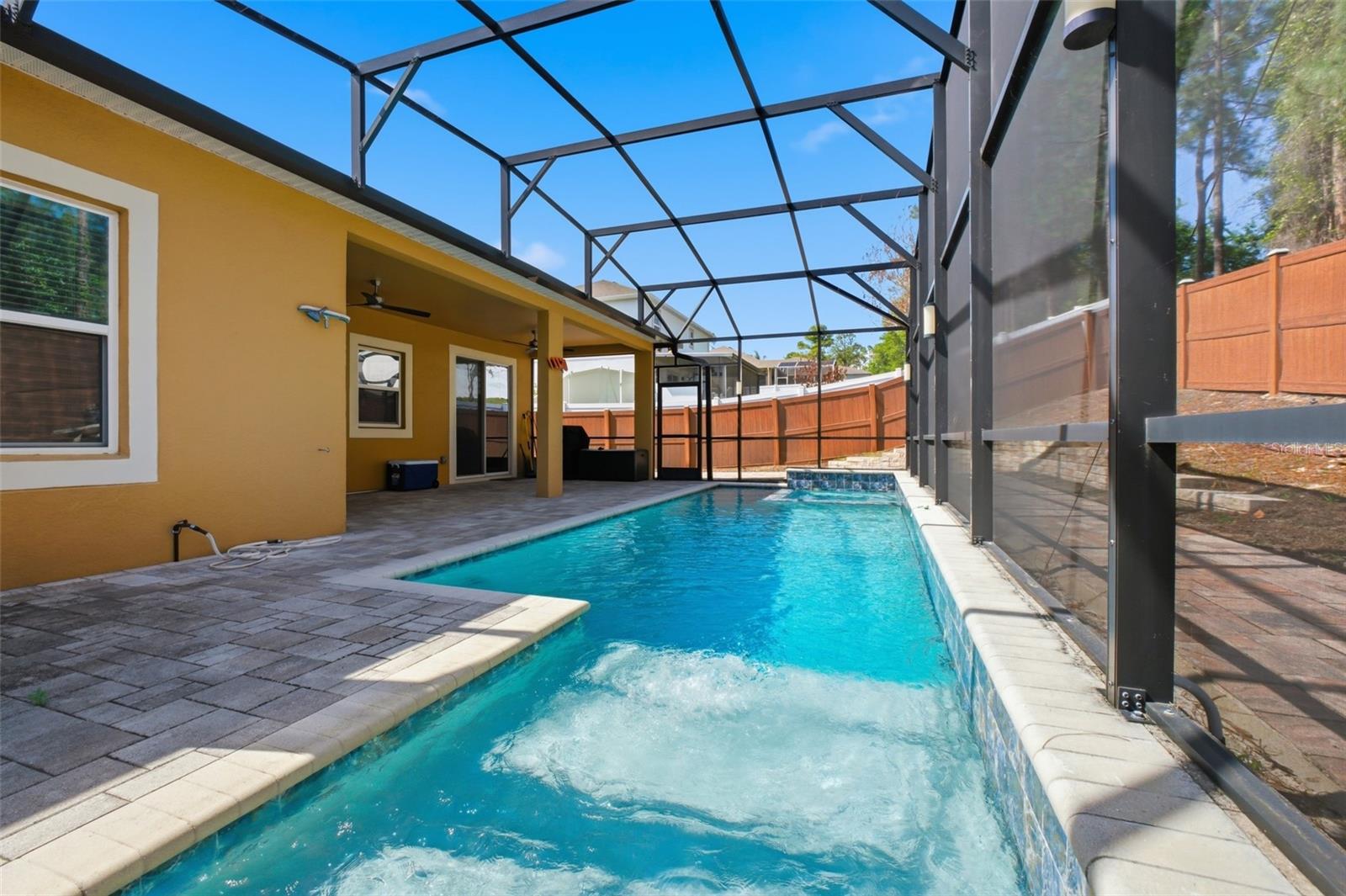 202 COLONIAL PINE LN, MINNEOLA, FL, 34715