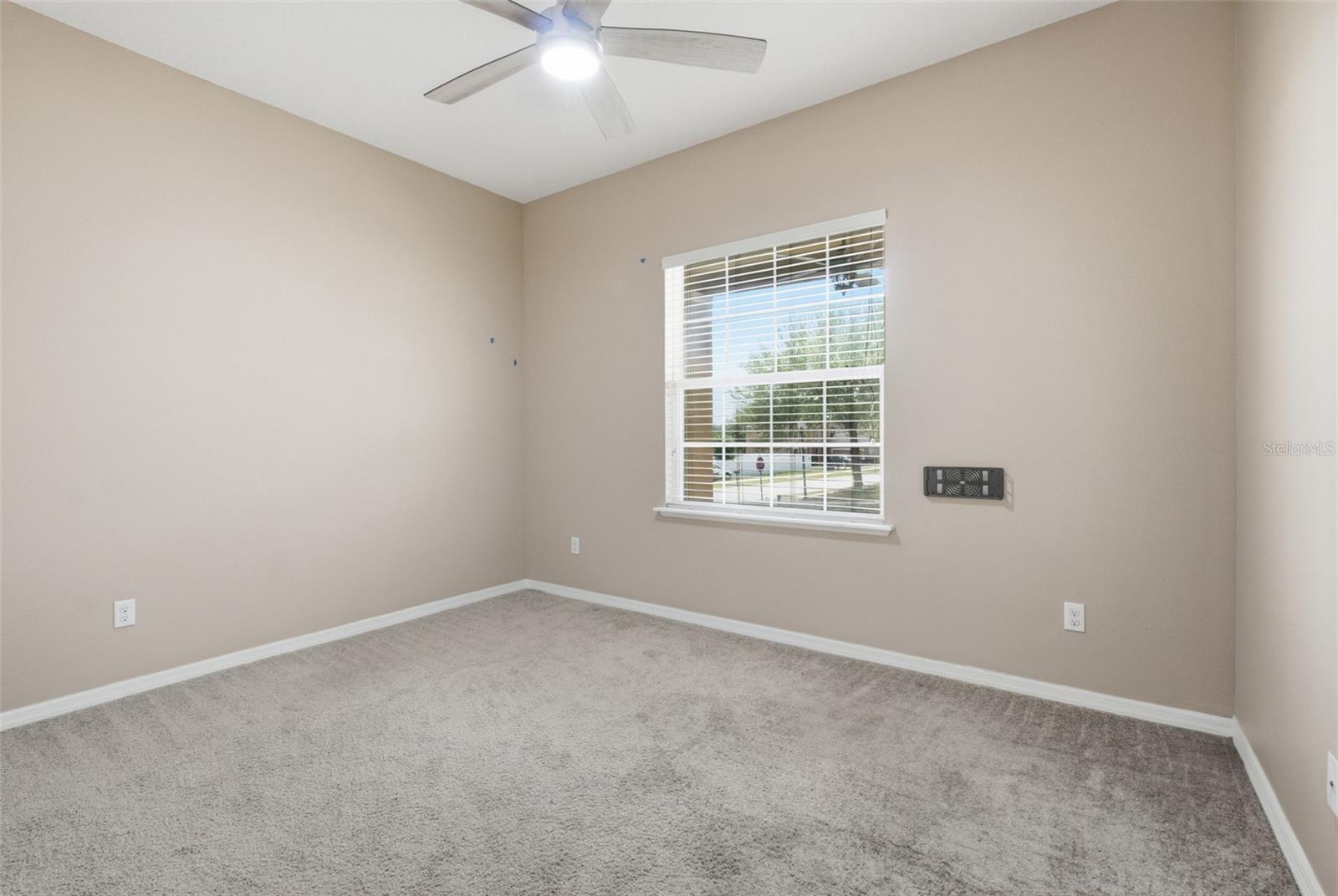 202 COLONIAL PINE LN, MINNEOLA, FL, 34715