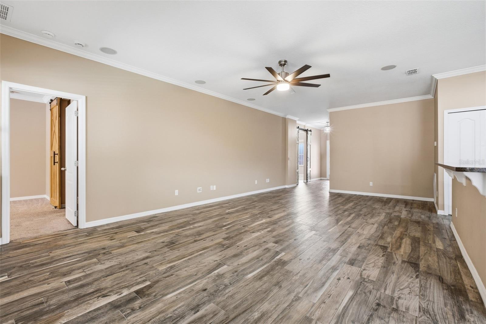 202 COLONIAL PINE LN, MINNEOLA, FL, 34715