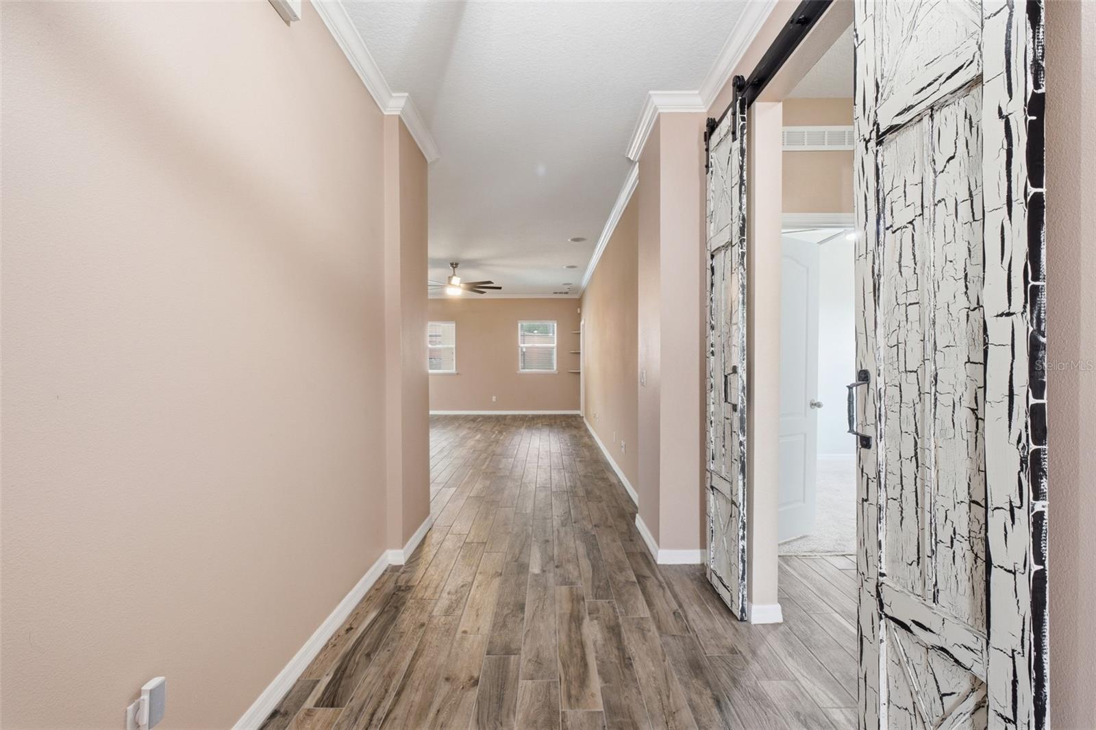 202 COLONIAL PINE LN, MINNEOLA, FL, 34715