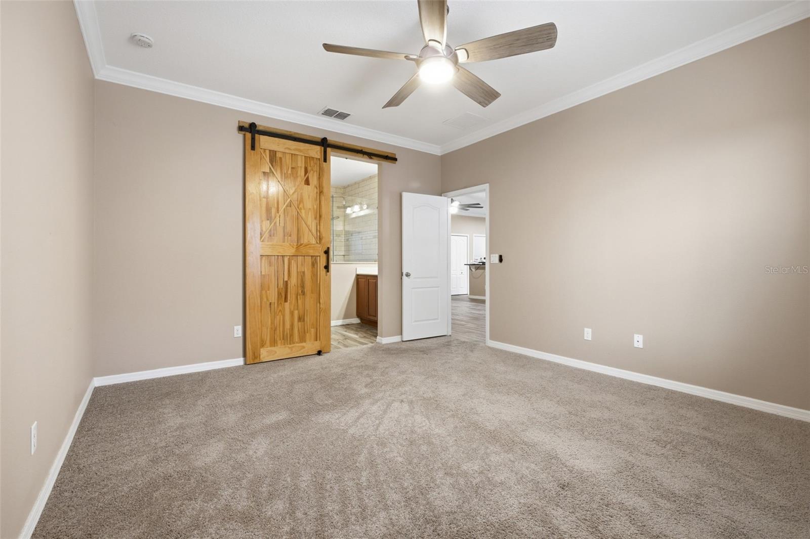 202 COLONIAL PINE LN, MINNEOLA, FL, 34715