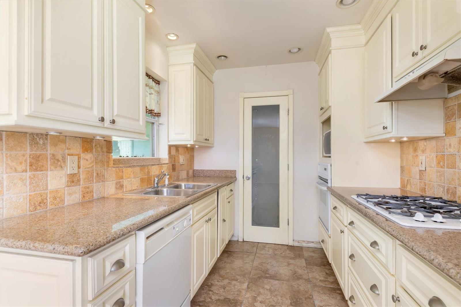 3107 EASY ST, PORT CHARLOTTE, FL, 33952