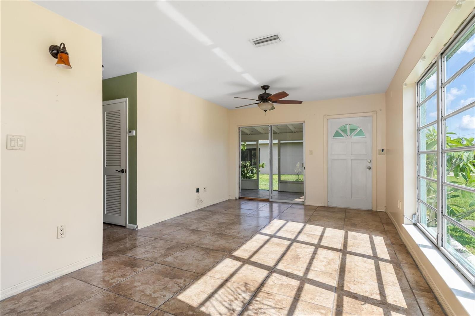 3107 EASY ST, PORT CHARLOTTE, FL, 33952