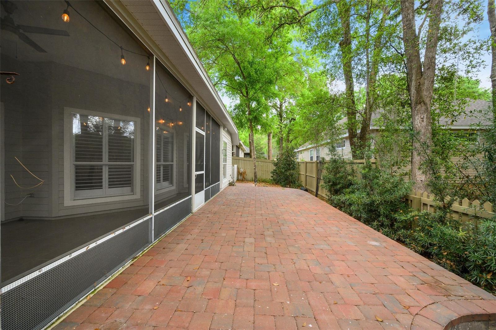 9821 SW 34TH RD, GAINESVILLE, FL, 32608