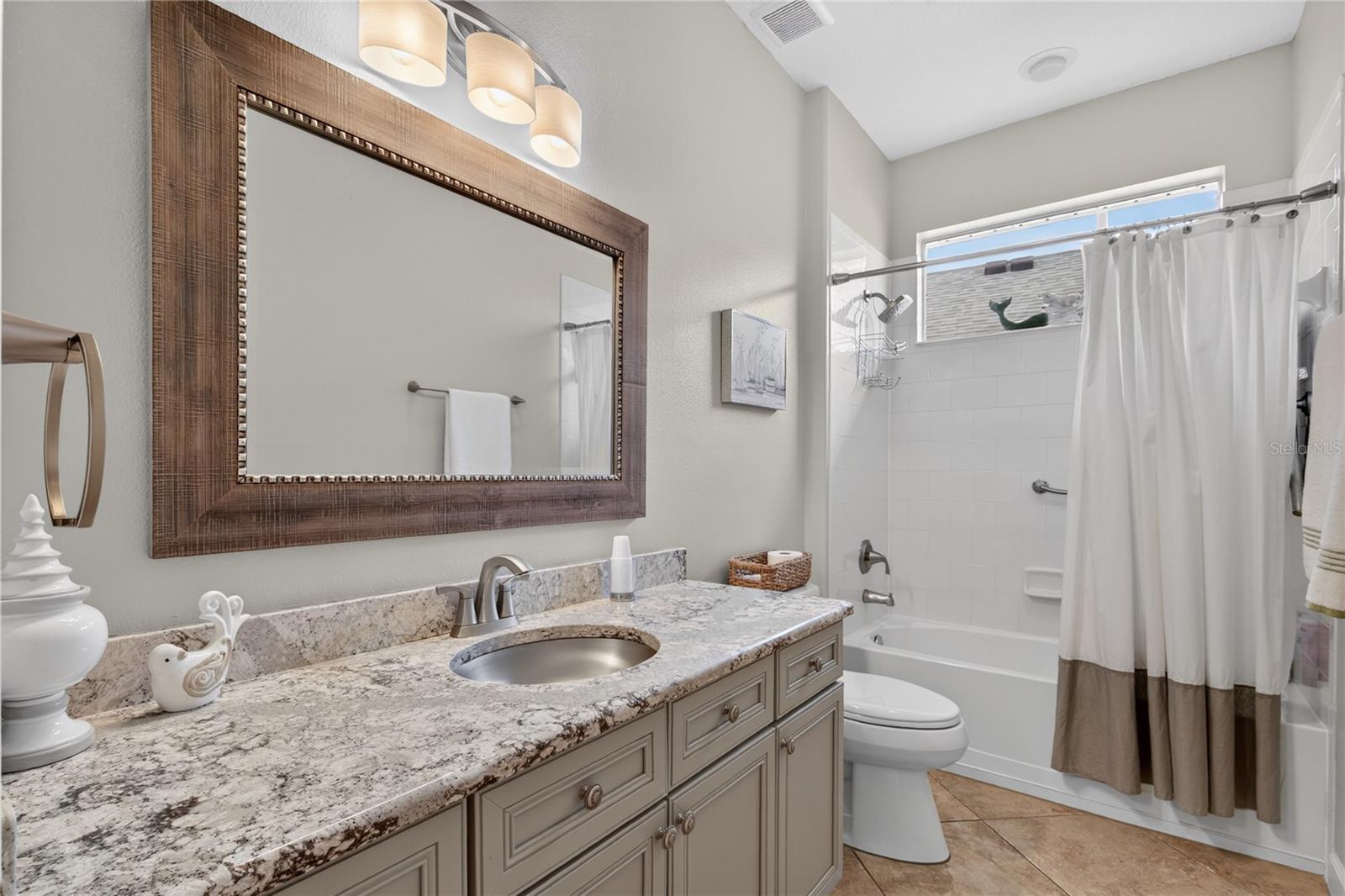 8927 BRIDGEPORT BAY CIR, MOUNT DORA, FL, 32757