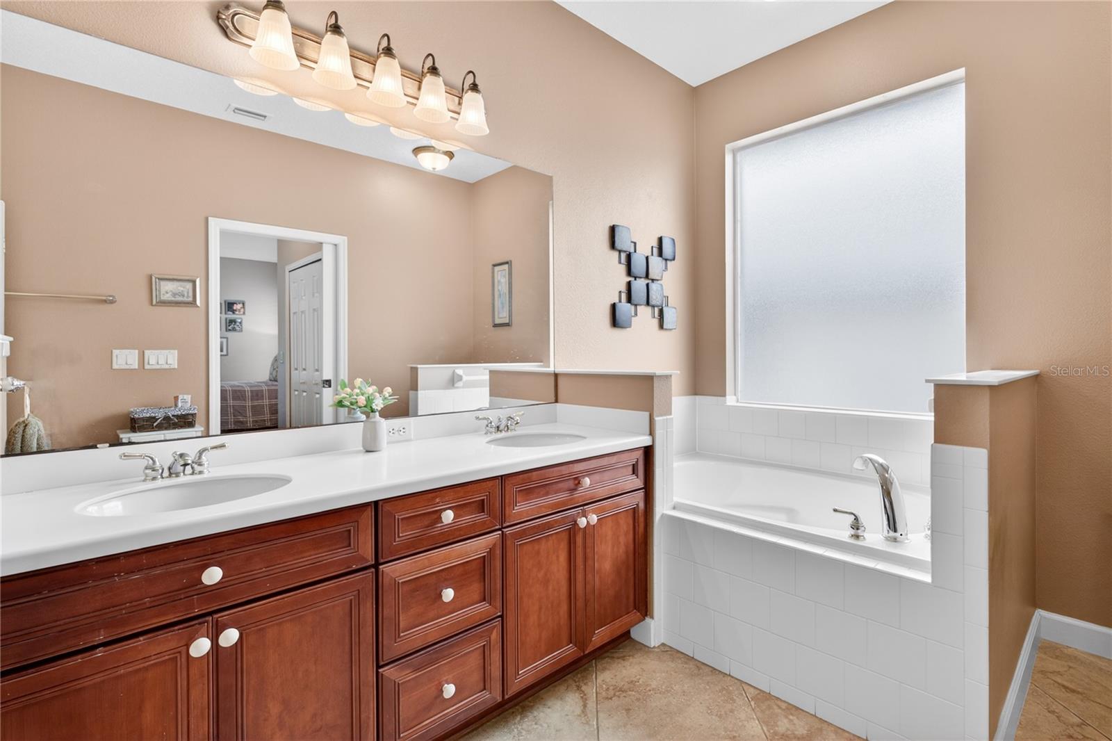 8927 BRIDGEPORT BAY CIR, MOUNT DORA, FL, 32757