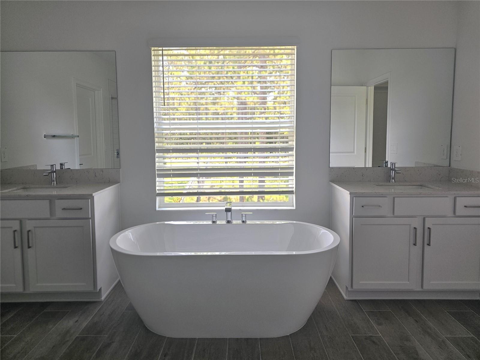 18271 PEARL VIEW PL, LUTZ, FL, 33548