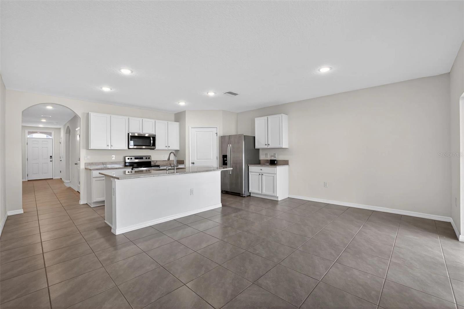 34211 JASPER STONE DR, WESLEY CHAPEL, FL, 33543