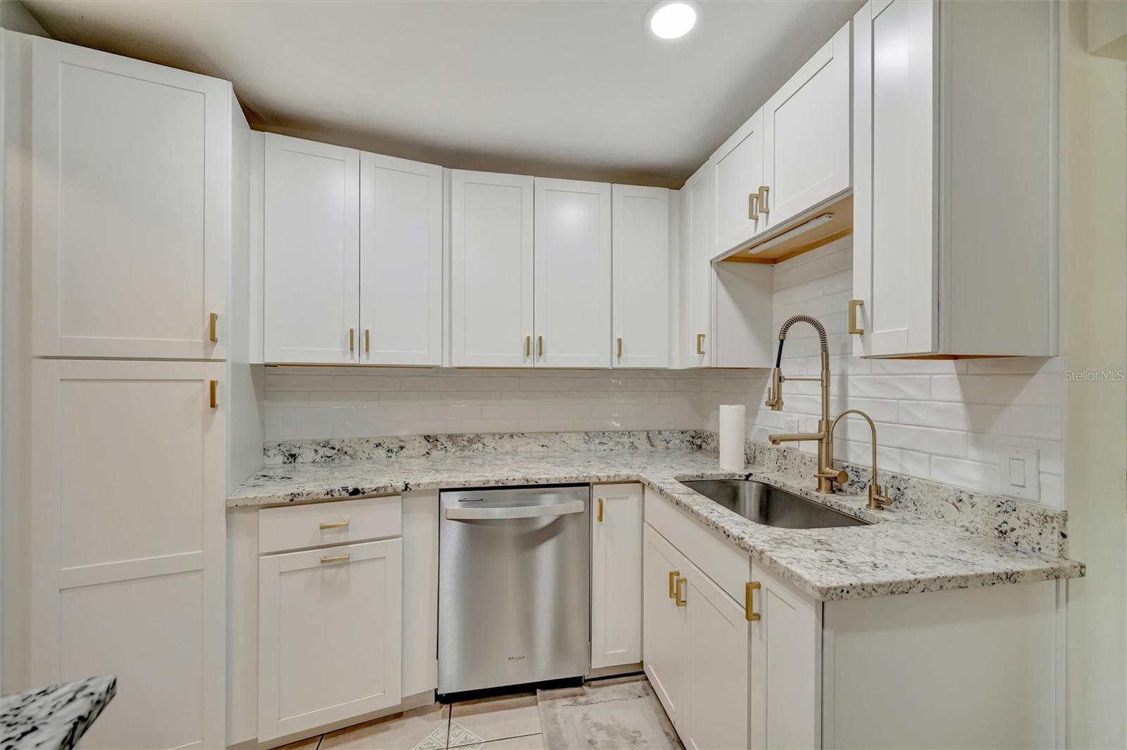 270 DRAGON RD, VENICE, FL, 34293