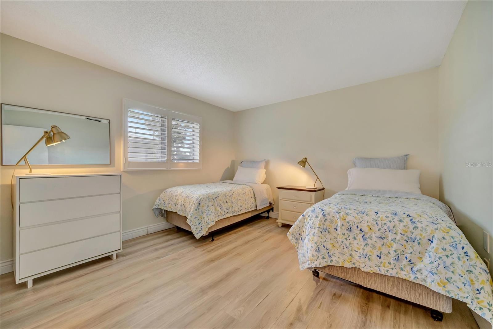 270 DRAGON RD, VENICE, FL, 34293