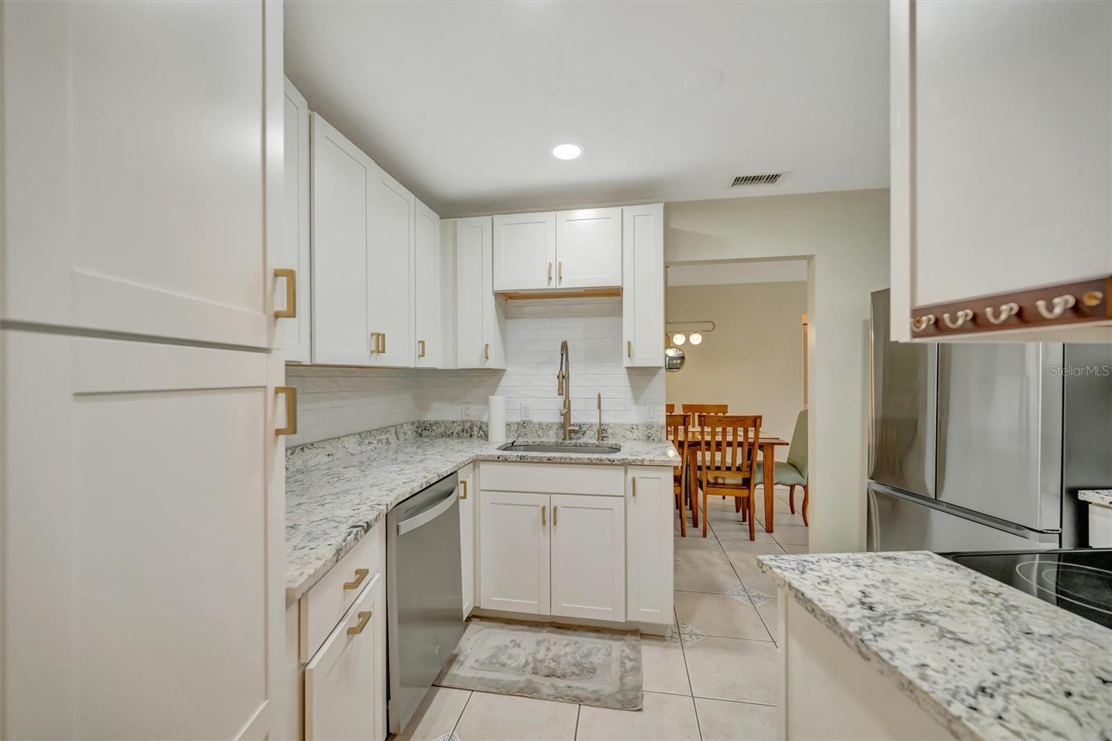 270 DRAGON RD, VENICE, FL, 34293