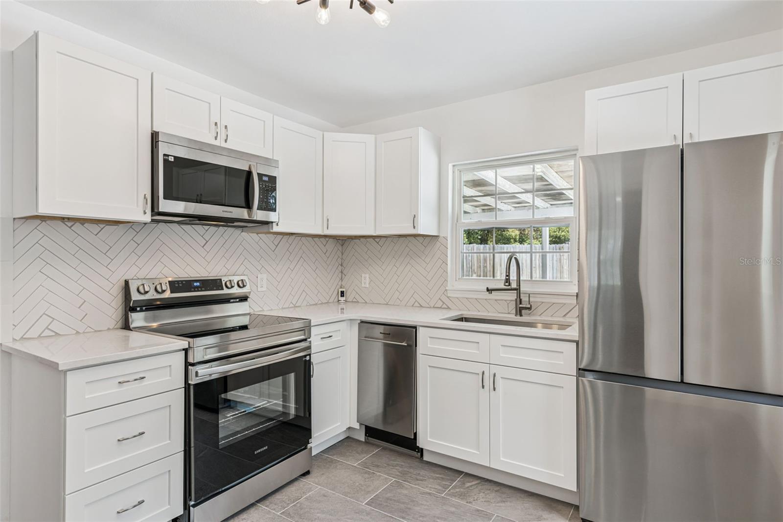 1911 CANTON ST, ORLANDO, FL, 32803