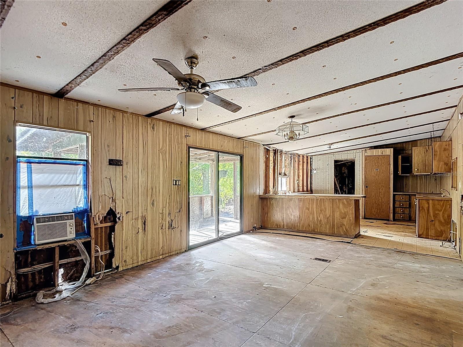 7607 WILLIAMS RD, SEFFNER, FL, 33584