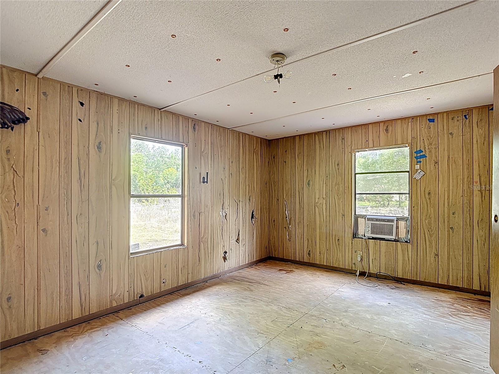 7607 WILLIAMS RD, SEFFNER, FL, 33584