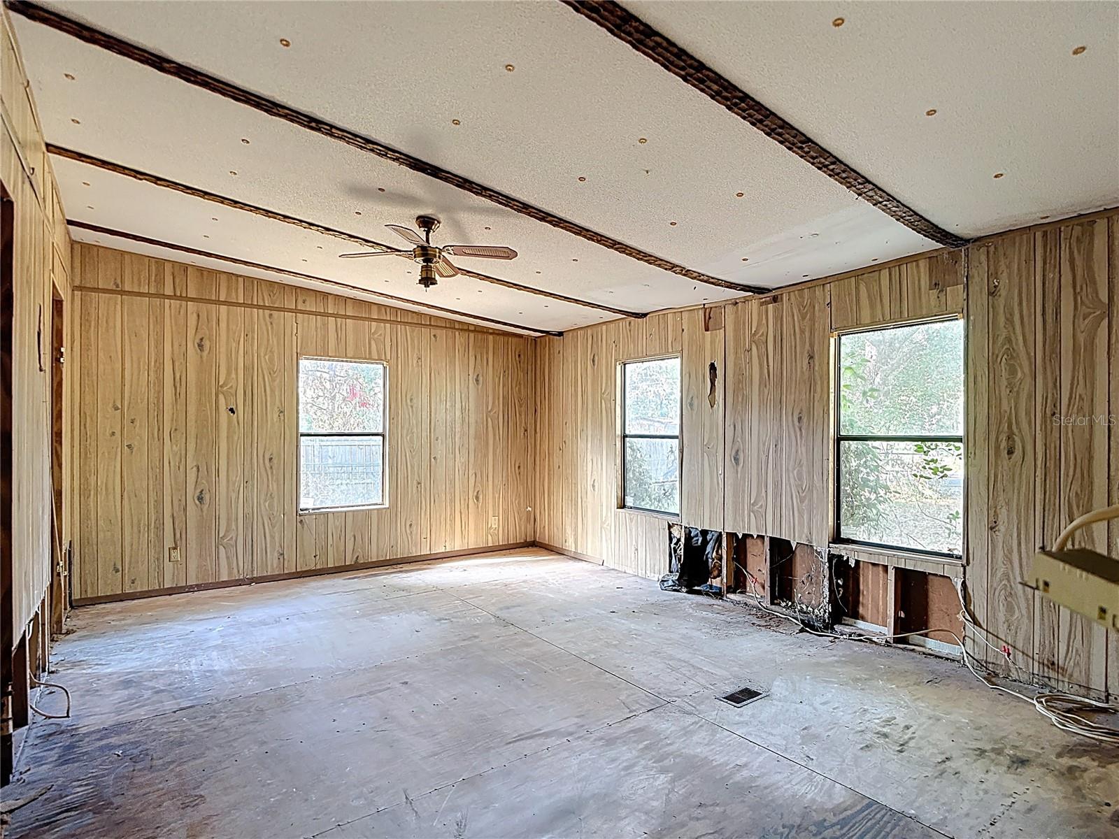 7607 WILLIAMS RD, SEFFNER, FL, 33584