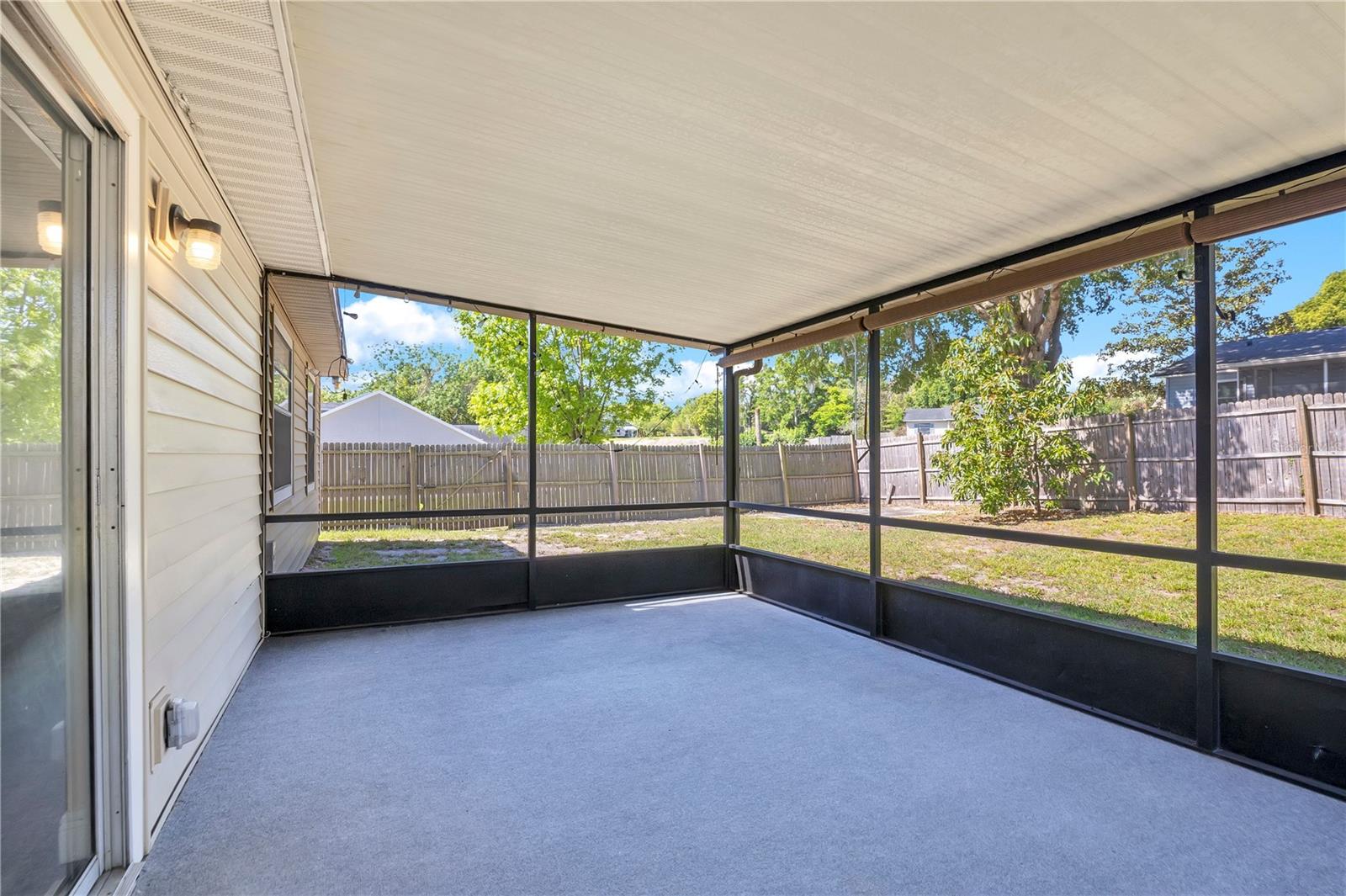 370 N LAKE AVE, APOPKA, FL, 32703