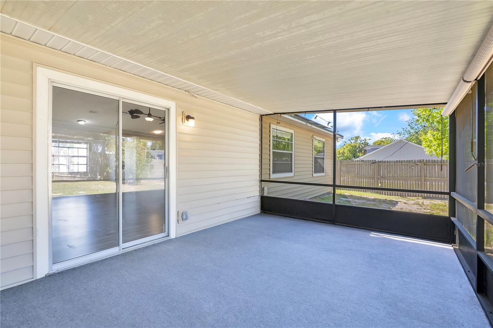 370 N LAKE AVE, APOPKA, FL, 32703