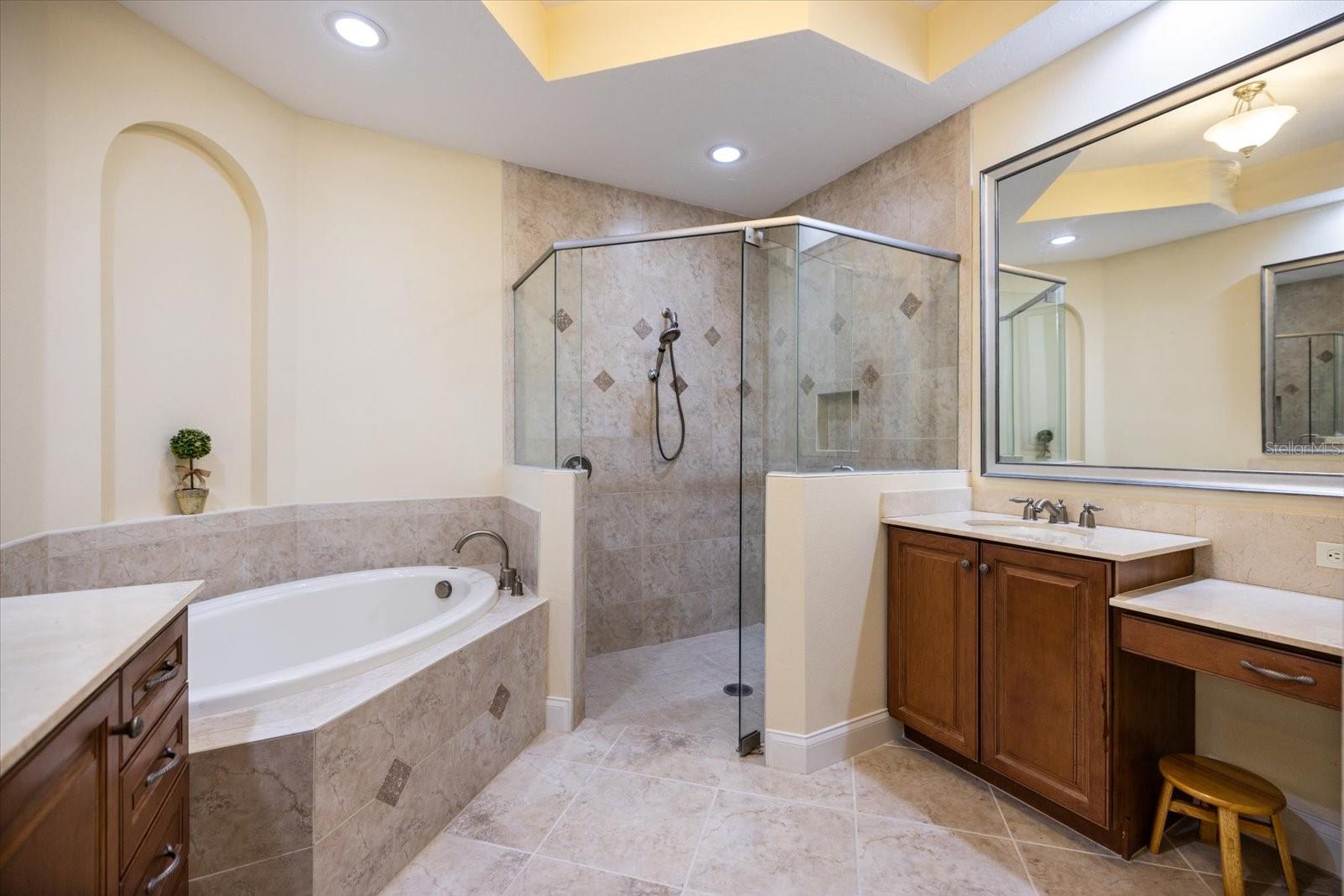 6120 E 27 ST E, ELLENTON, FL, 34222