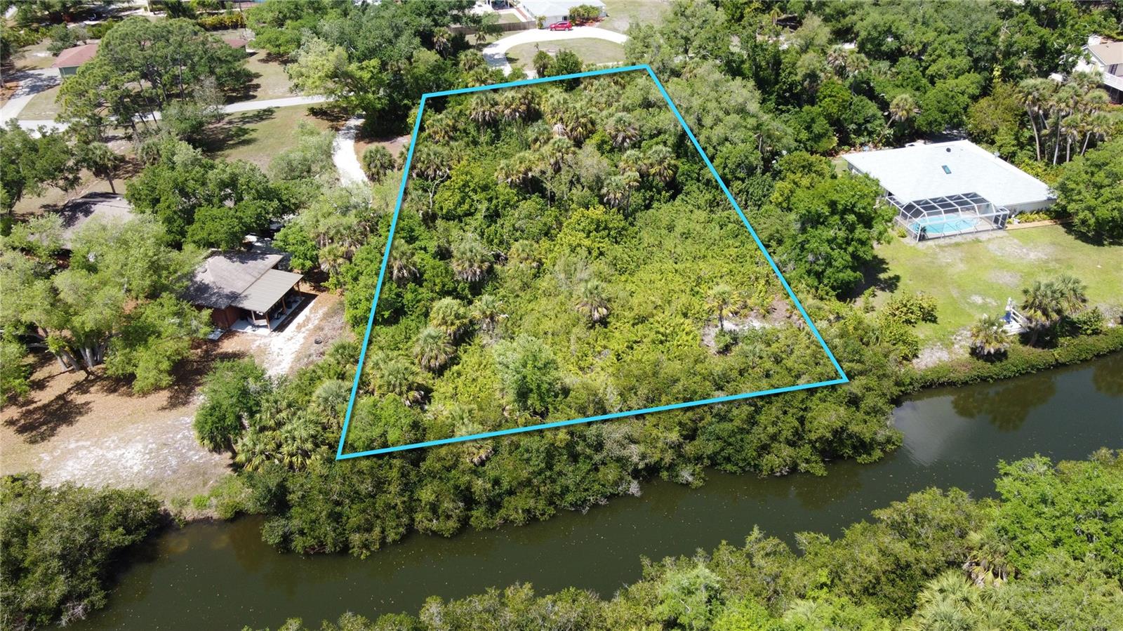 E DOLPHIN DR, ENGLEWOOD, FL, 34223
