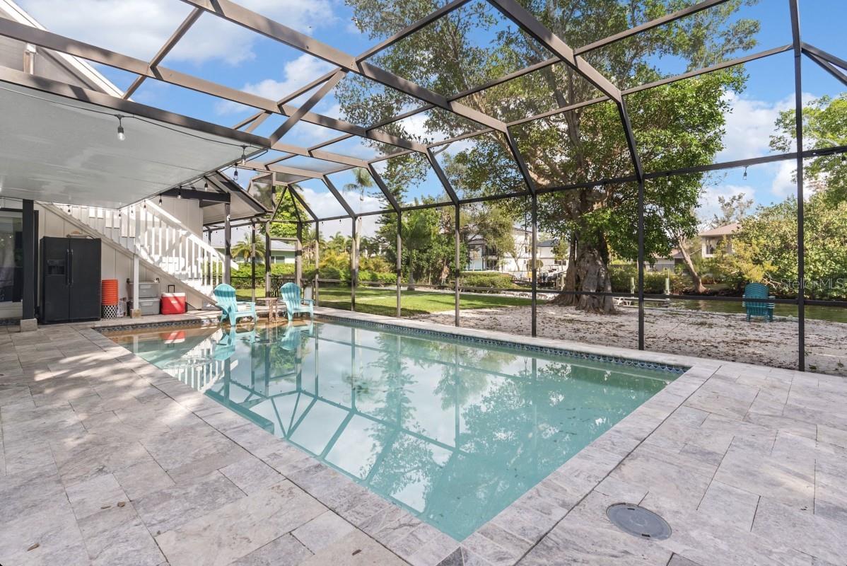 765 SIESTA KEY CIR, SARASOTA, FL, 34242
