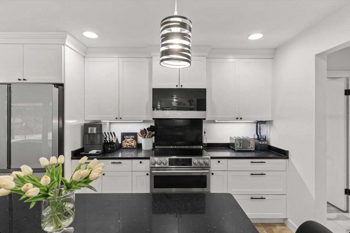 765 SIESTA KEY CIR, SARASOTA, FL, 34242