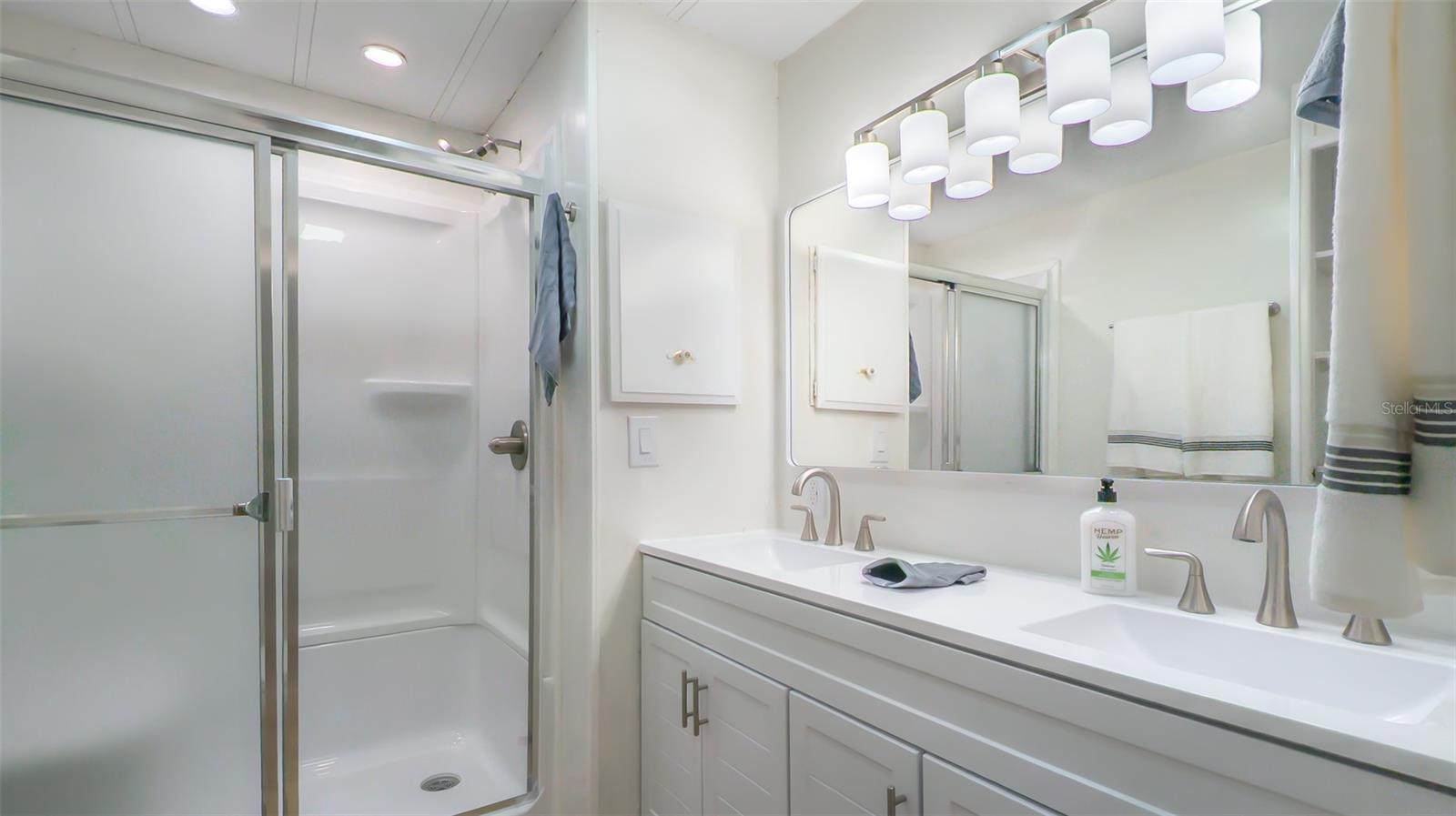 229 DIXIE, TARPON SPRINGS, FL, 34689