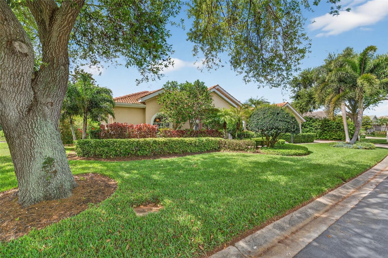4940 BRIDGEHAMPTON BLVD, SARASOTA, FL, 34238